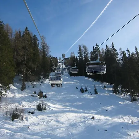 Riefe Daire *